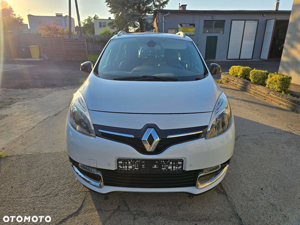 Renault Grand Scenic - 1