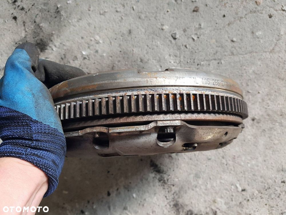 VW GOLF 7 VII 12-16r SEAT LEON III 2.0 TDI CRL KOŁO DWUMASOWE 04L105266C - 3