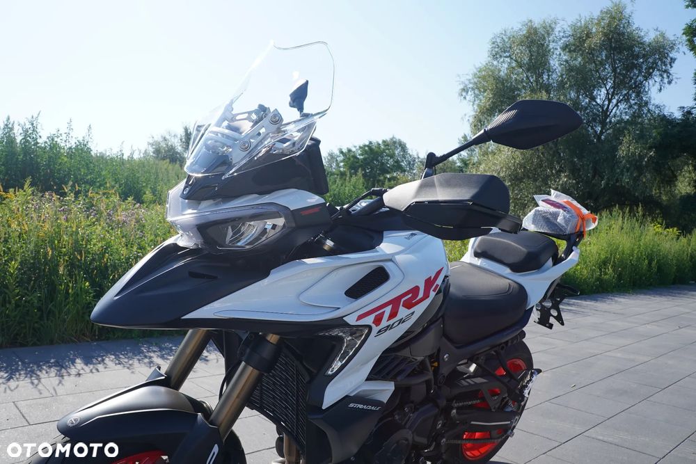 Benelli Inny - 5
