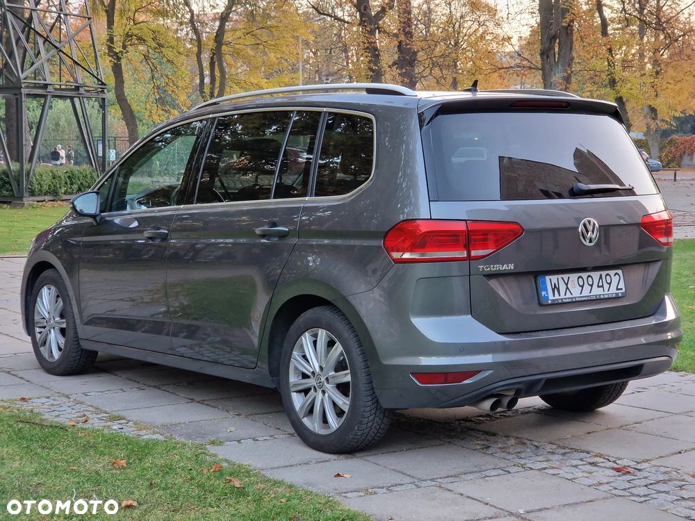 Volkswagen Touran - 7