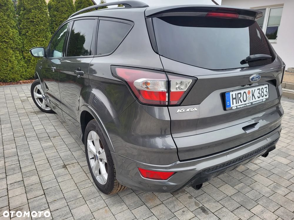 Ford Kuga 2.0 TDCi 4x4 ST-Line - 8
