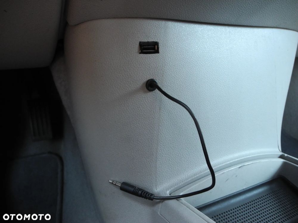 Volvo V50 - 21