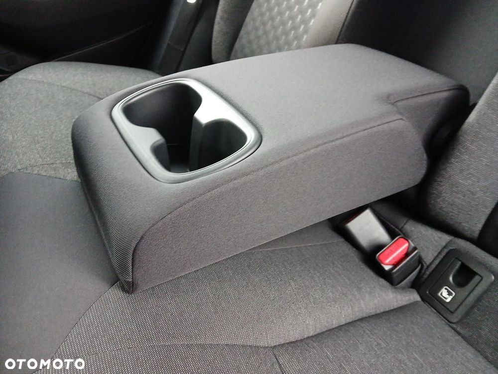 Toyota Corolla 1.8 Hybrid Comfort - 40