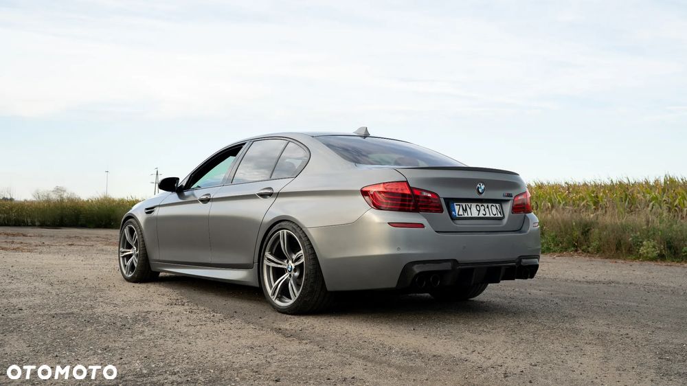 BMW M5 - 5