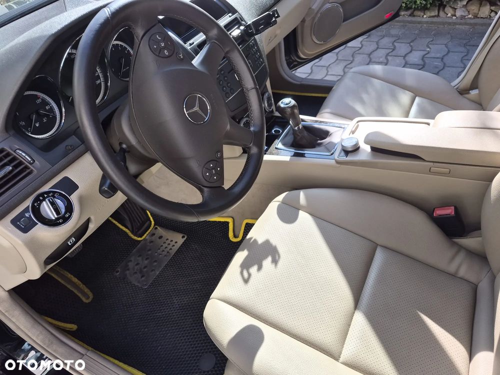 Mercedes-Benz Klasa C 200 Kompressor Elegance - 9