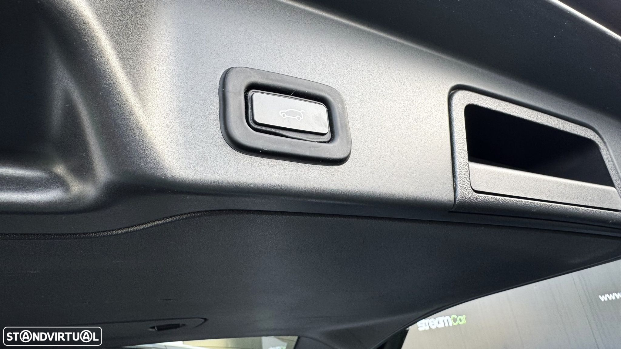 Land Rover Range Rover Evoque 2.0 D150 - 29