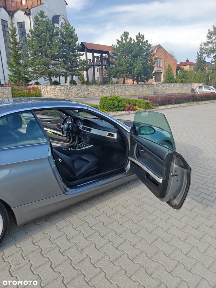 BMW Seria 3 330d - 7