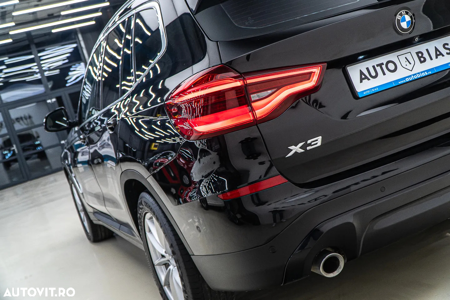 BMW X3 xDrive20d AT xLine - 31