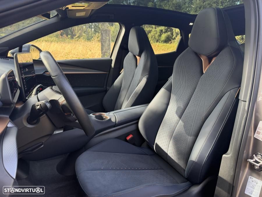 CUPRA Tavascan 77 kWh VZ — fotografia 18