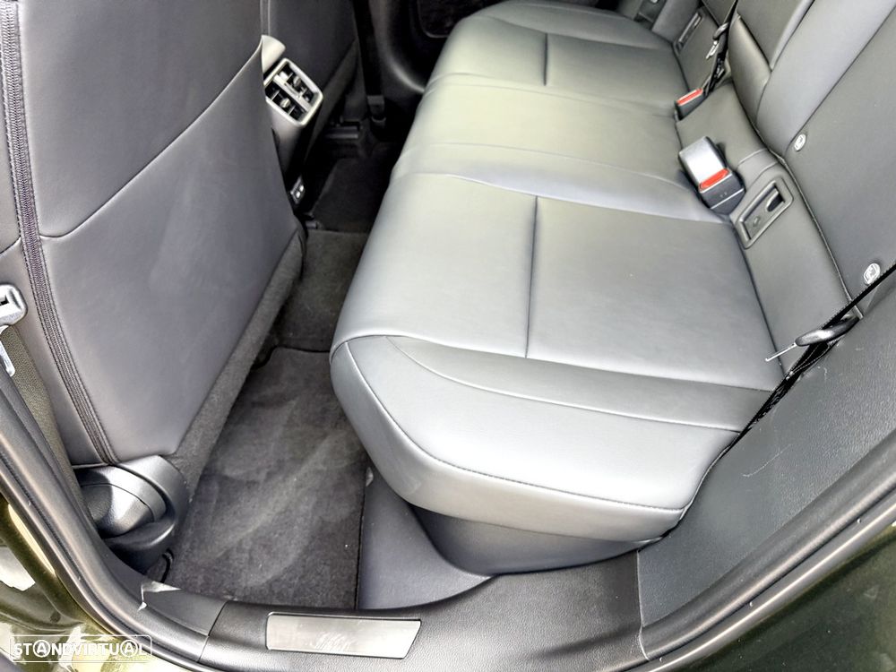 Lexus UX 250h Special Edition (LCA) - 32