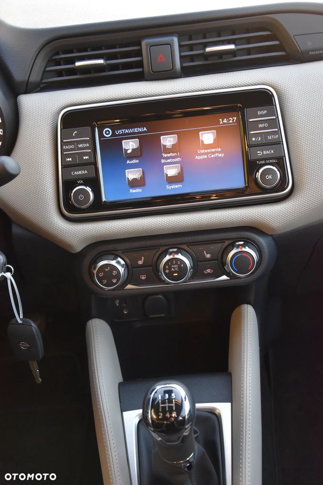 Nissan Micra 1.0 Acenta - 17