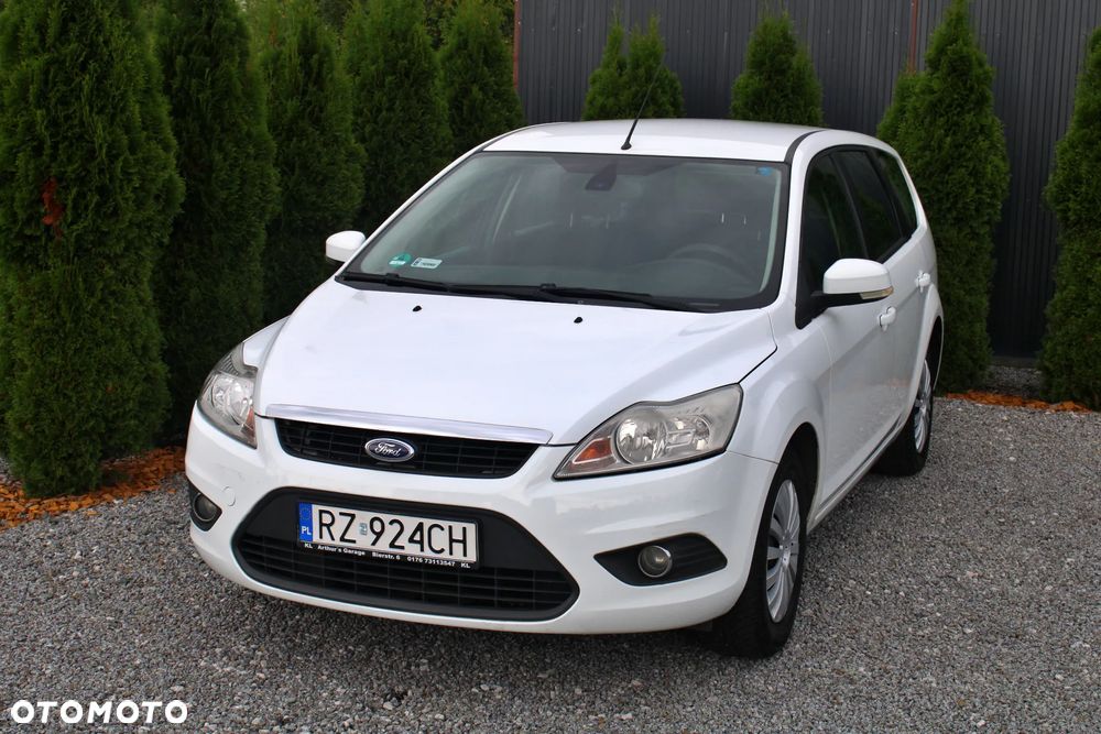 Ford Focus 1.6 16V Trend - 4