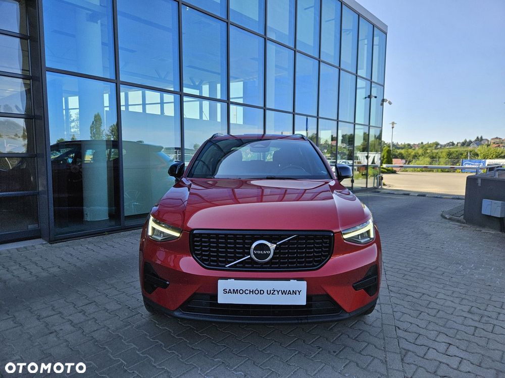 Volvo XC 40 - 3