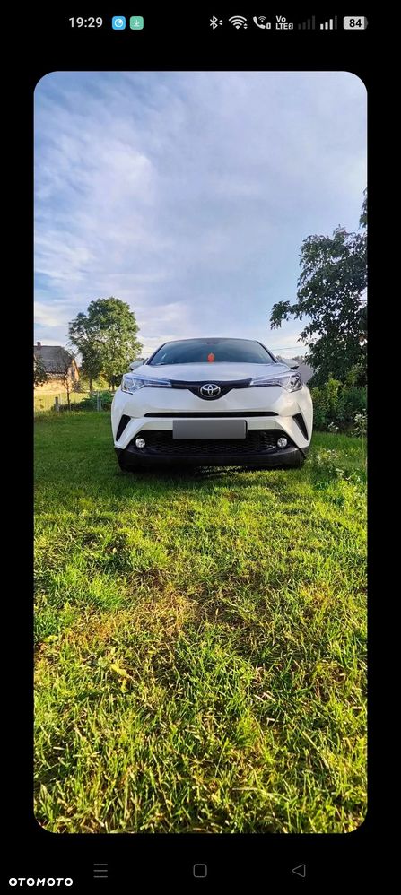 Toyota C-Hr 2017 photo 3
