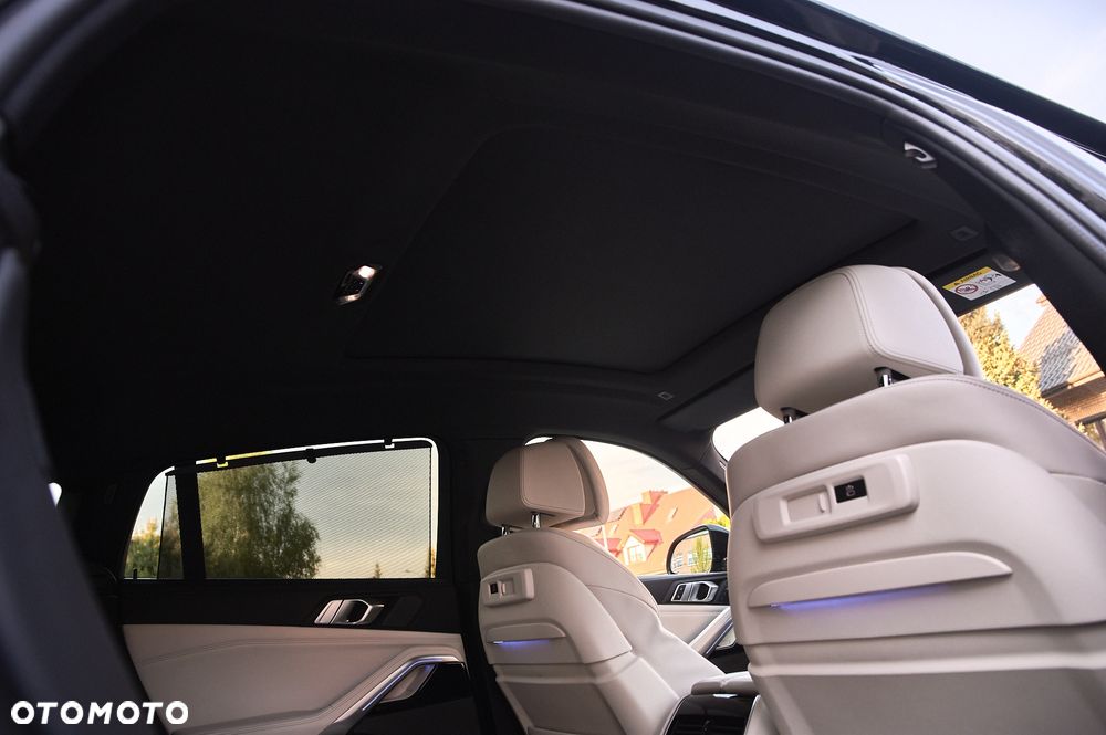 BMW X6 xDrive40d mHEV - 26