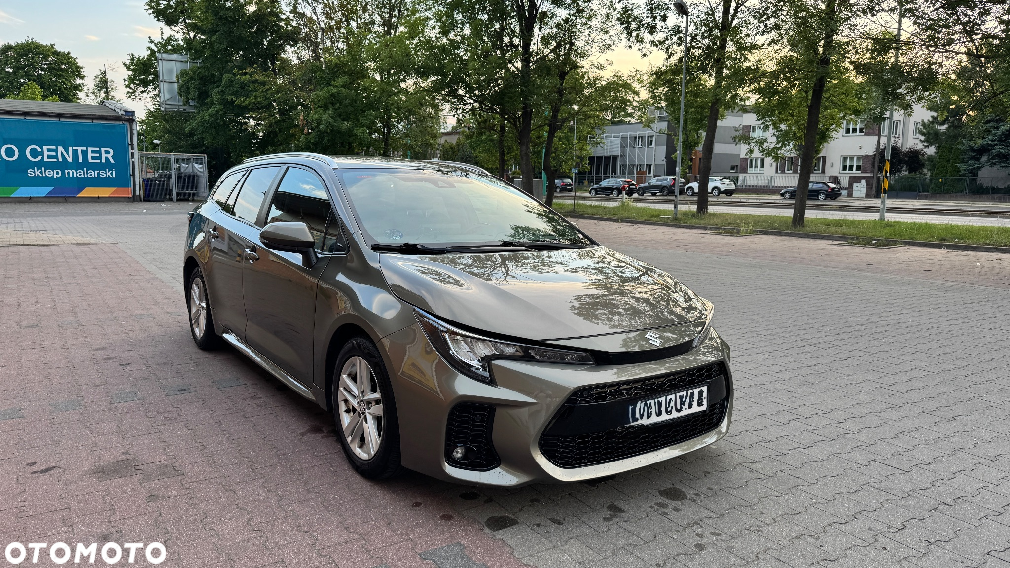 Toyota Corolla 1.8 Hybrid Comfort - 2