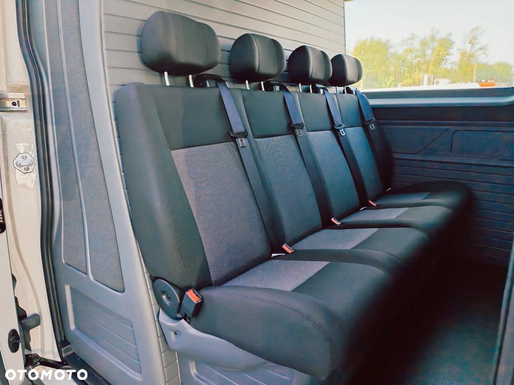 Volkswagen Crafter - 17