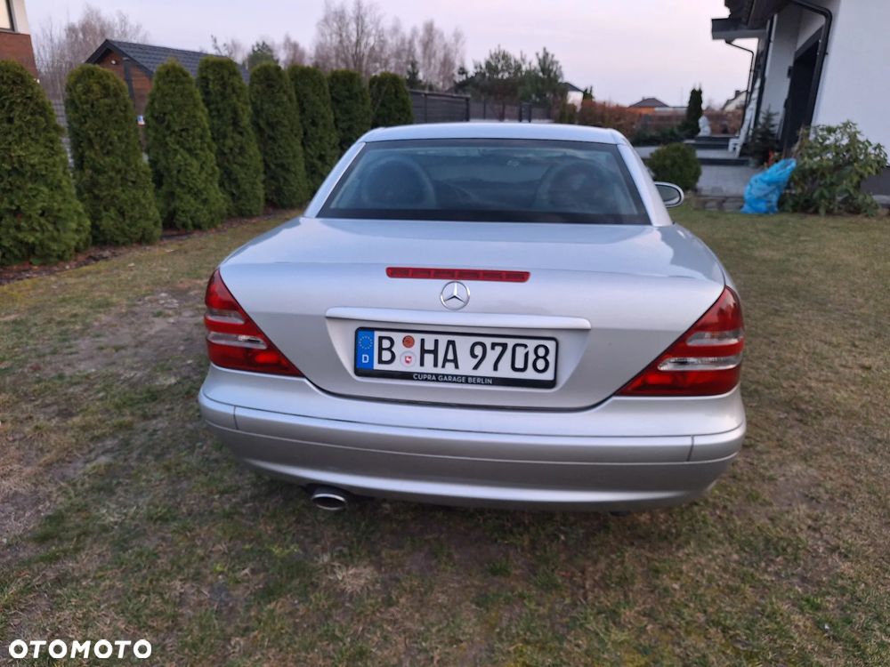 Mercedes-Benz SLK - 13
