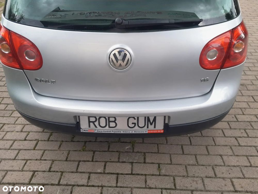 Volkswagen Golf 1.6 Edition - 16