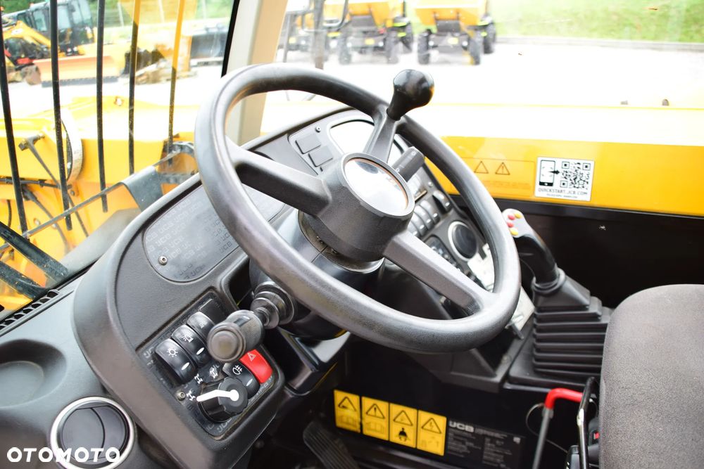 JCB 541-70 - 19