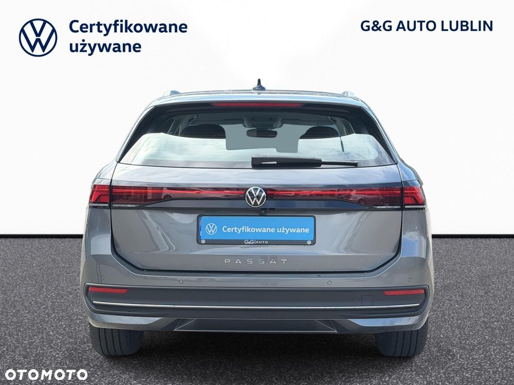 Volkswagen Passat - 7