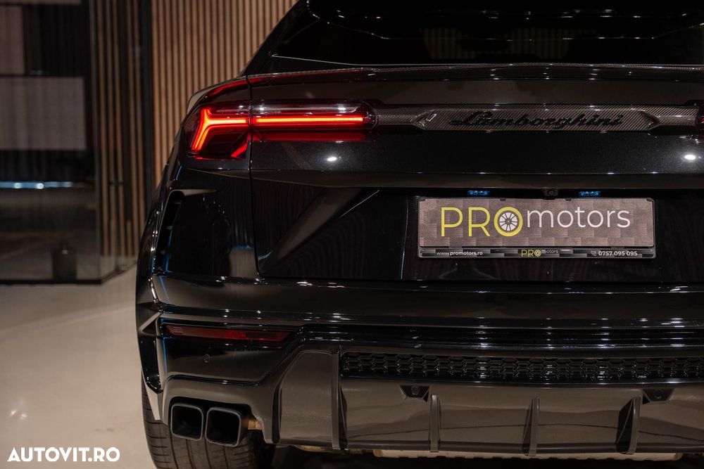 Lamborghini URUS - 17