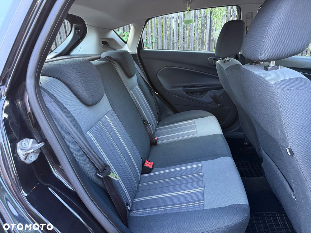 Ford Fiesta 1.25 Ambiente - 20