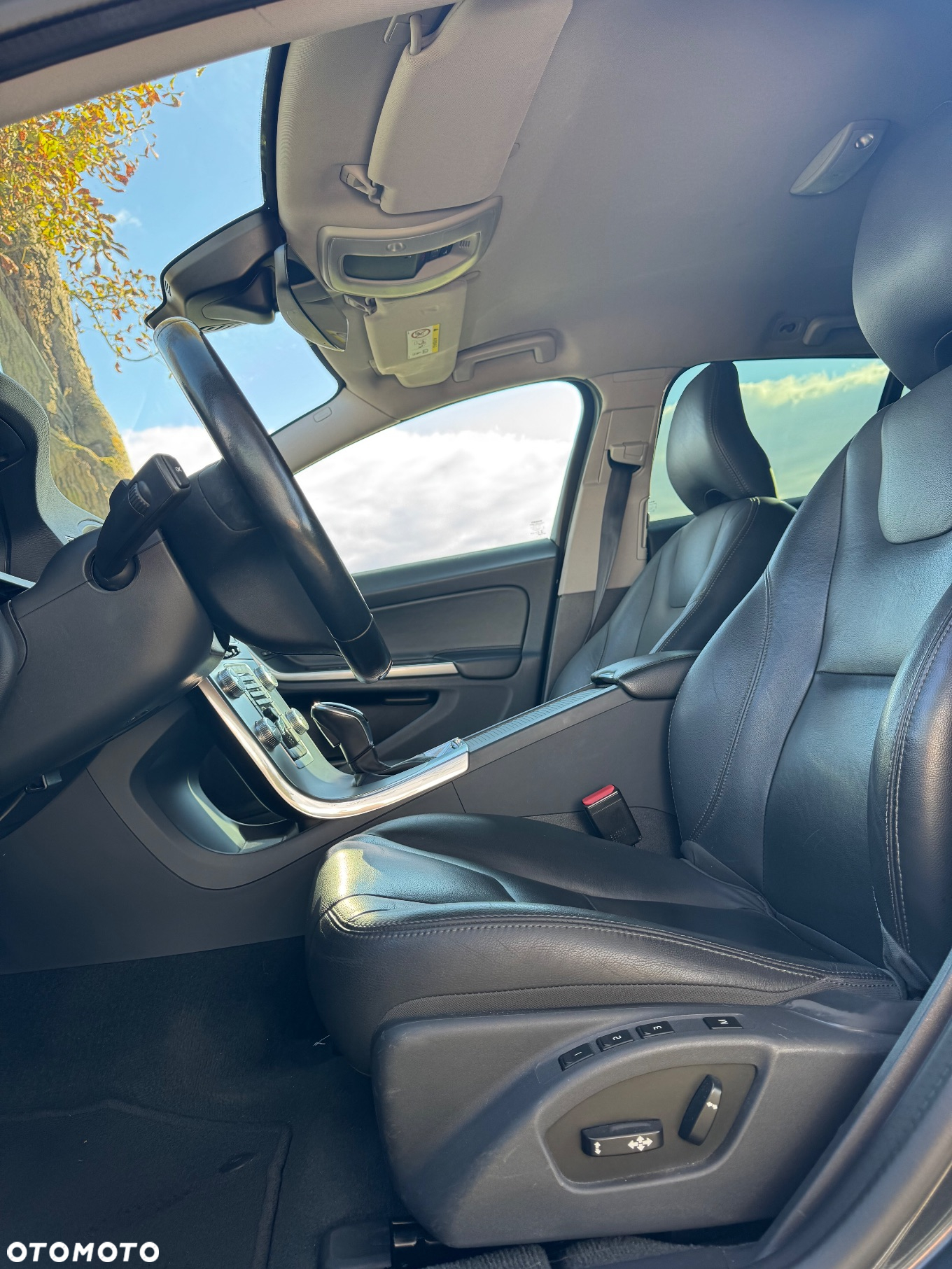 Volvo V60 Cross Country D4 AWD Summum - 13