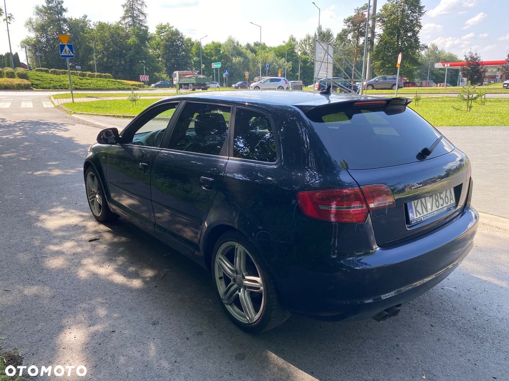 Audi A3 Sportback 2.0 TDI DPF S tronic Ambiente - 6