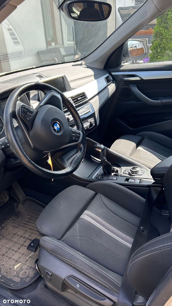 BMW X1 xDrive20d Advantage - 10