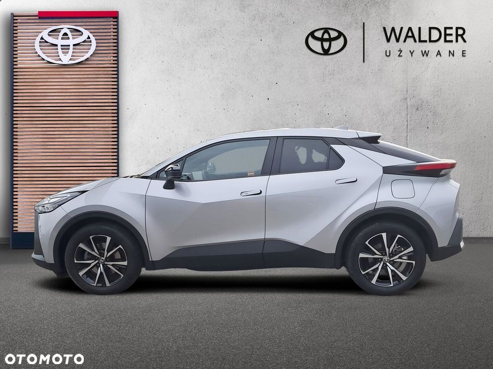 Toyota C-Hr 2025 photo 2