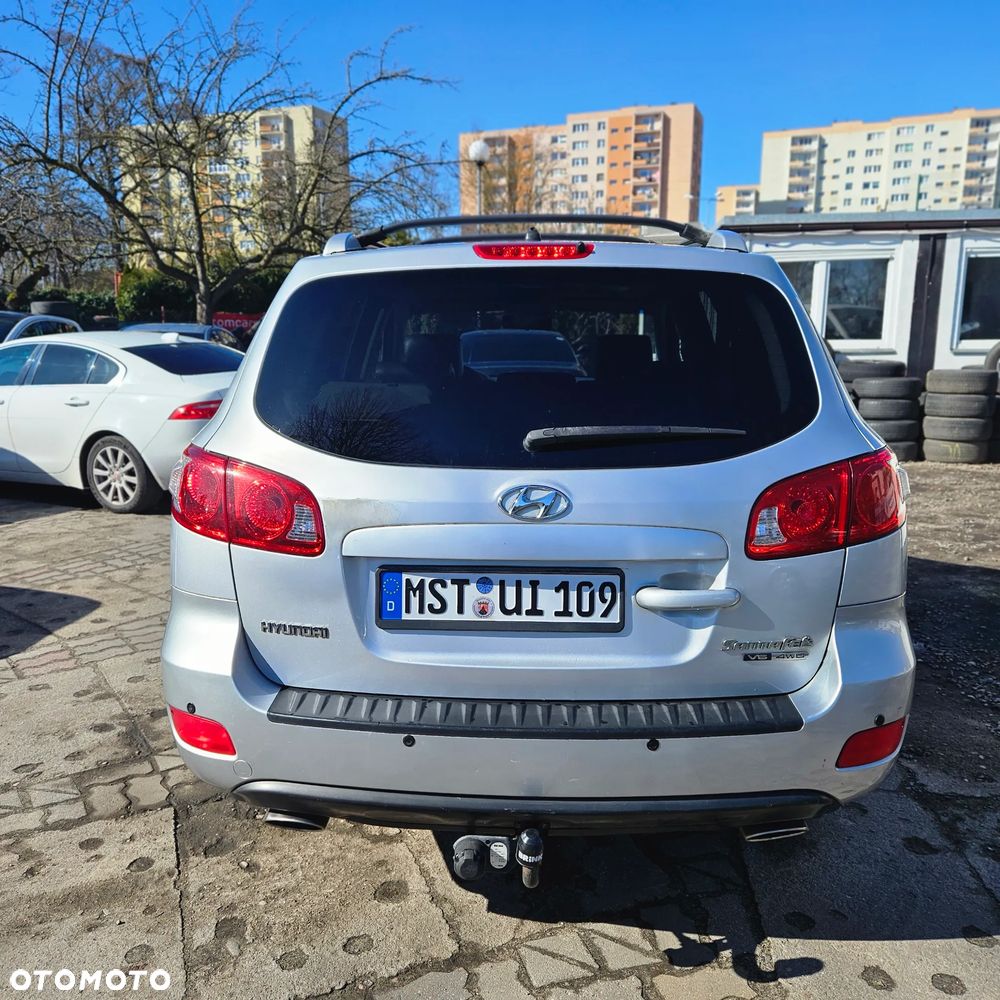 Hyundai Santa Fe - 12