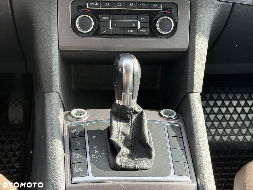 Volkswagen Amarok Double Cab 2.0 BiTDi 4MOTION Highline - 18