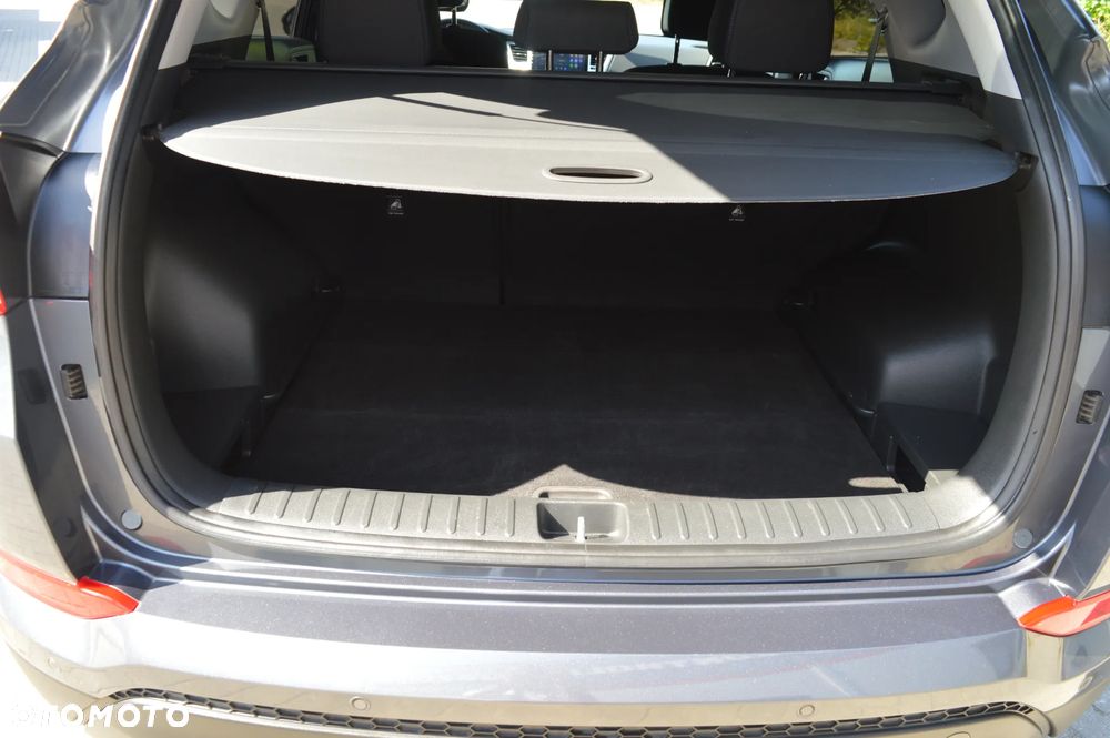 Hyundai Tucson 1.6 GDI BlueDrive Design 2WD - 11