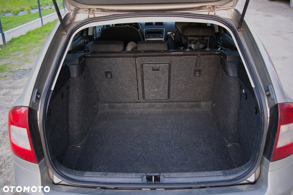 Skoda Octavia 1.6 TDI Elegance - 17
