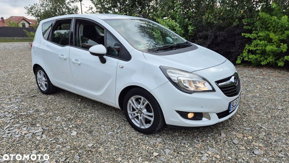 Opel Meriva 1.6 CDTI Design Edition S&S - 4