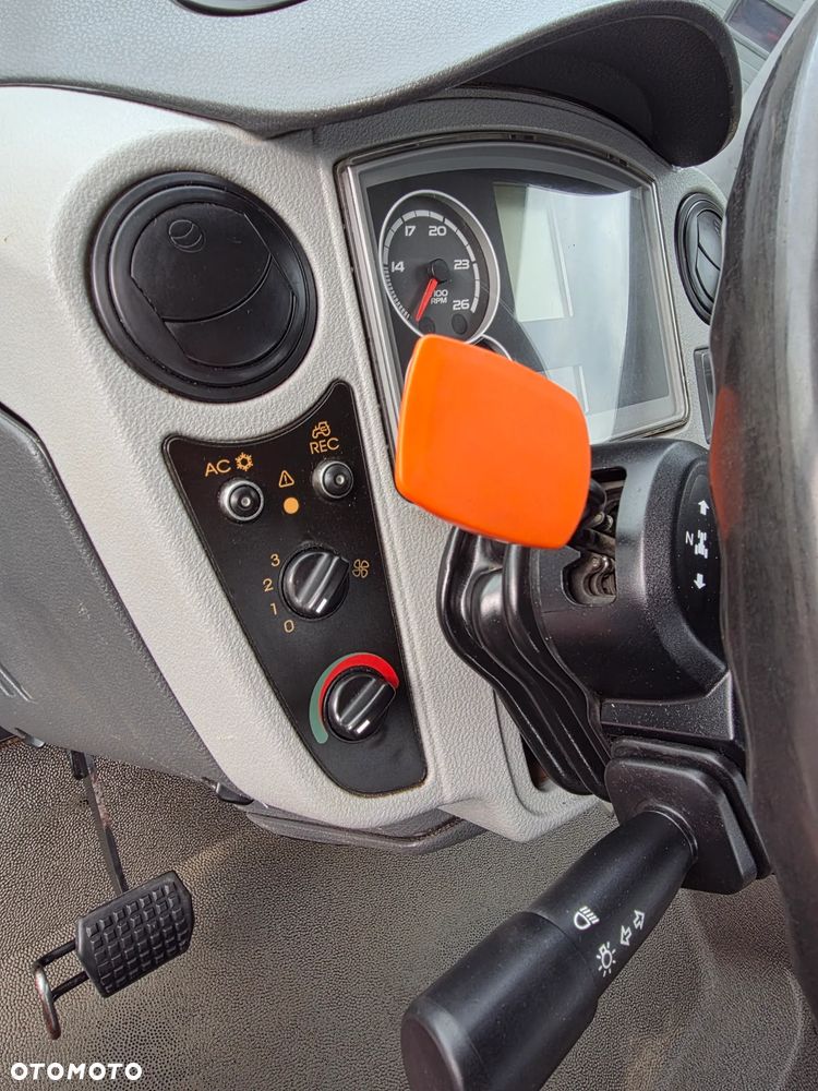 Claas Arion 630 Cis - 16
