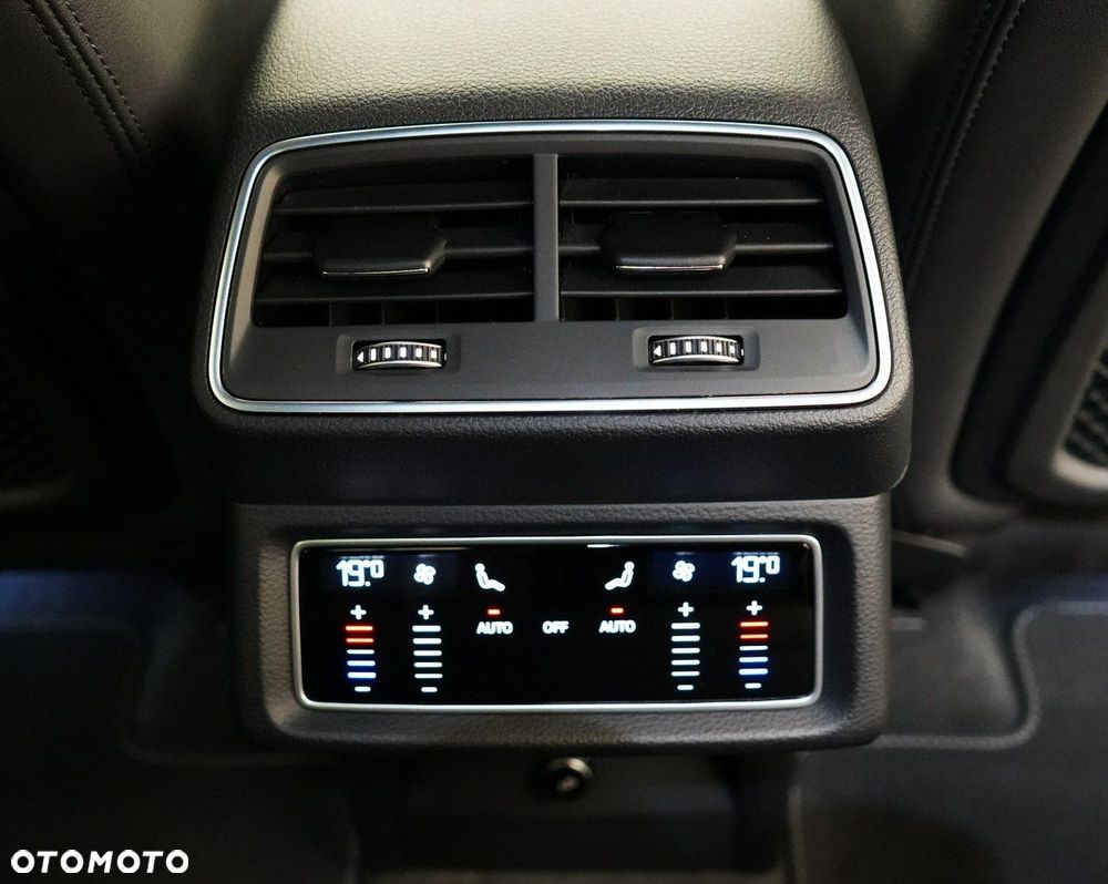 Audi e-tron Sportback - 23