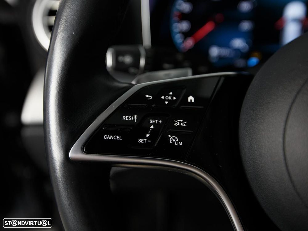 Mercedes-Benz E 300 de Avantgarde - 16