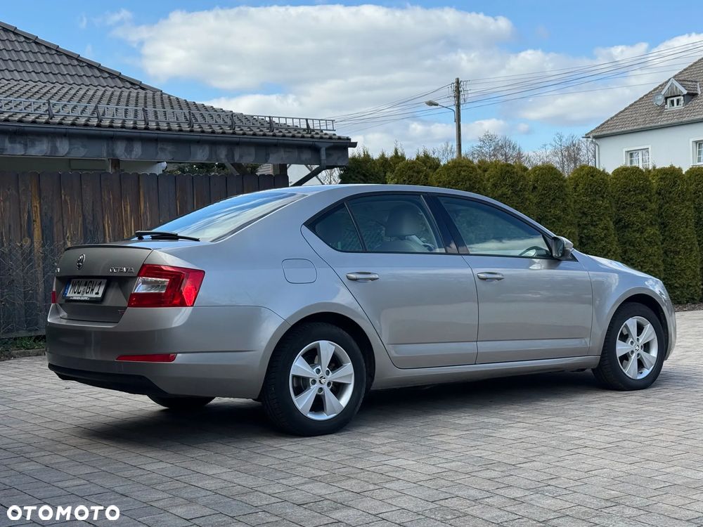 Skoda Octavia - 4