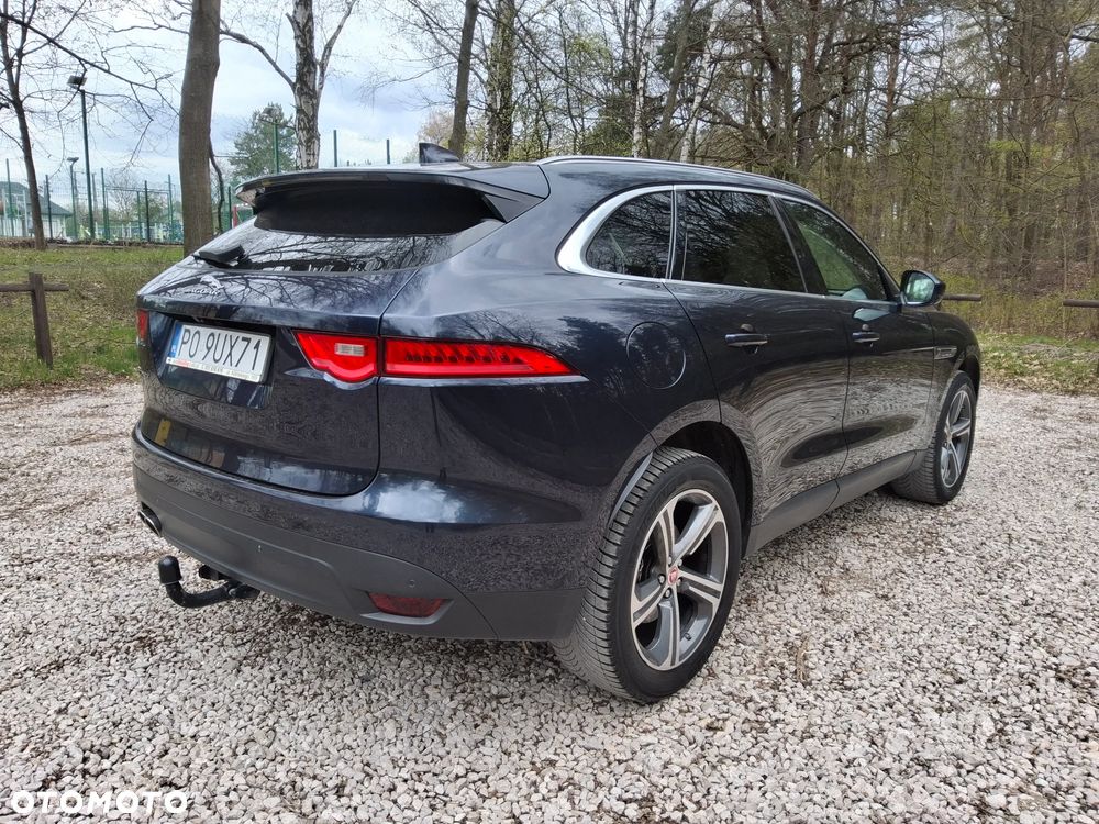 Jaguar F-Pace 2.0 i4D AWD R-Sport - 2