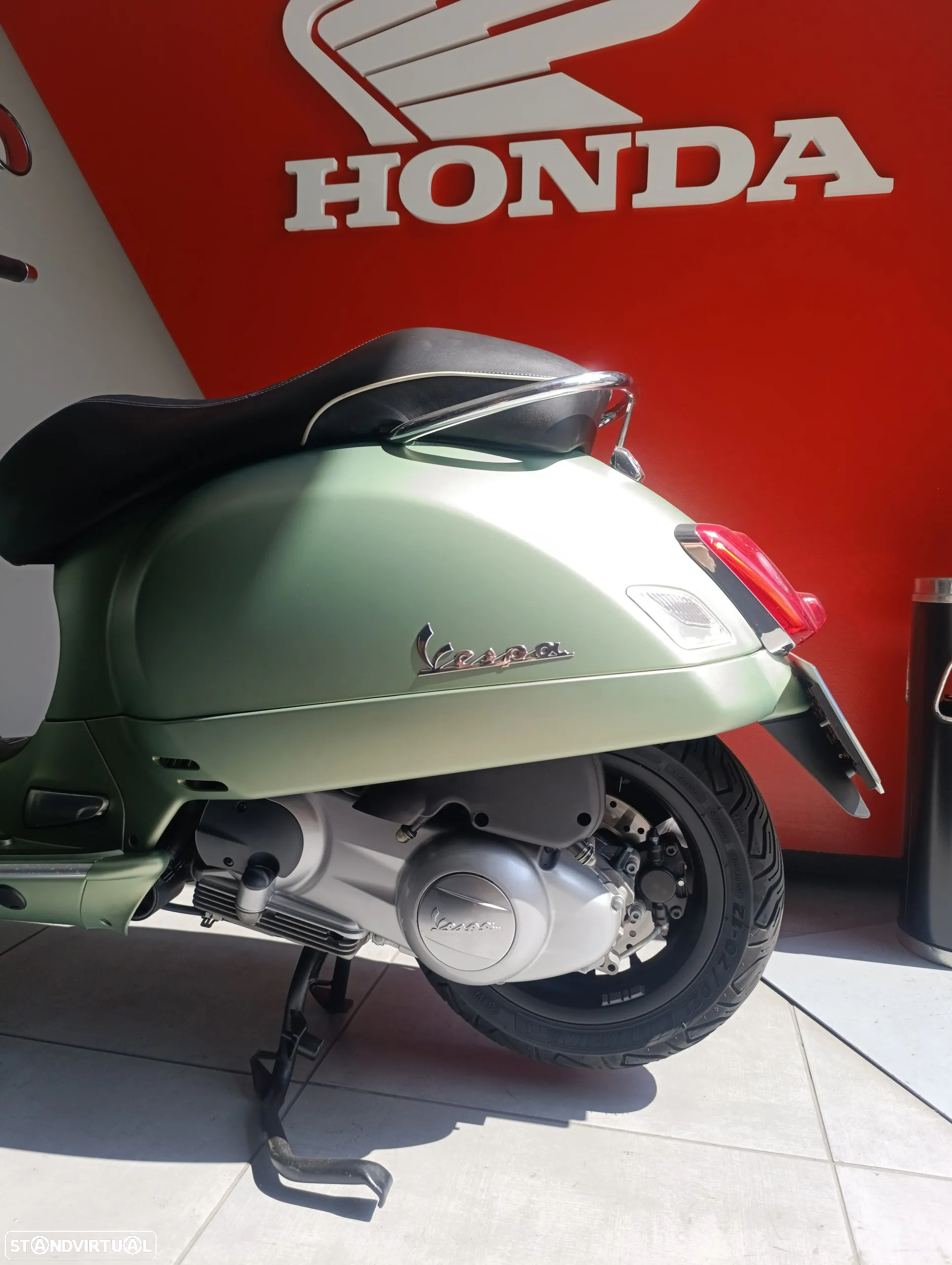 Vespa GT GTS Sei Giorni 300 4T - 4