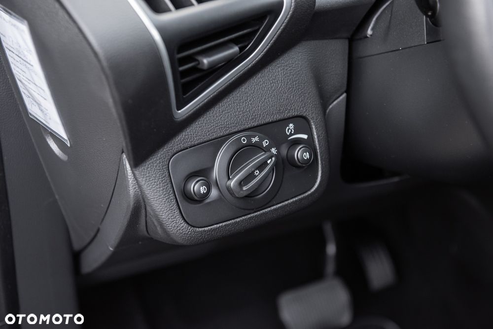 Ford Kuga - 17