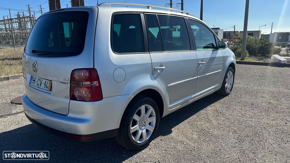 VW Touran 1.9 TDi Highline BlueM. 7L - 13
