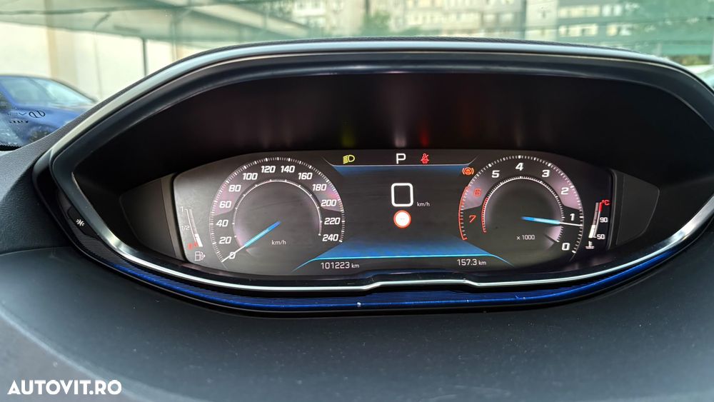 Peugeot 5008 - 13