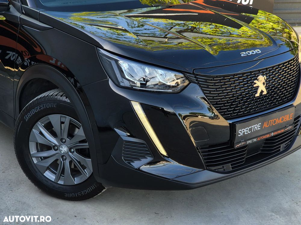 Peugeot 2008 PureTech 130 Allure Pack - 36