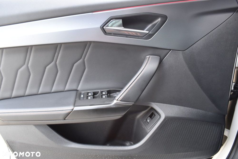 Cupra Formentor 1.4 e-Hybrid DSG - 26