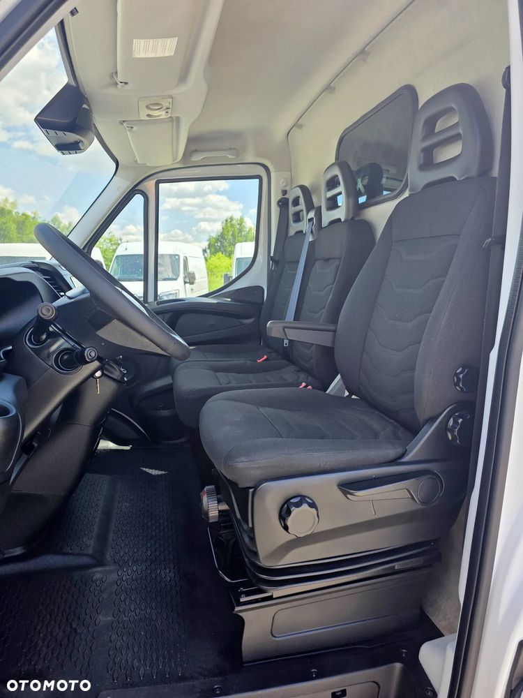 Iveco IVECO 35-17 3.0 HPI 170 KONNY MAX 8 BIEGOWY HIMATIC KLIMA WEBASTO 194 T/KM PRZEBIEGU GWARANCJA - 11
