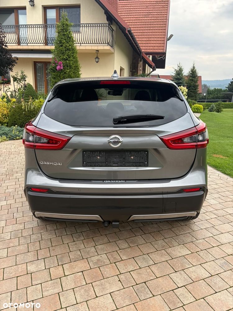 Nissan Qashqai 1.3 DIG-T N-Connecta DCT - 10