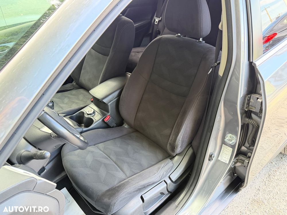 Nissan X-Trail 1.6 dCi ALL-MODE 4x4i N-Connecta - 15